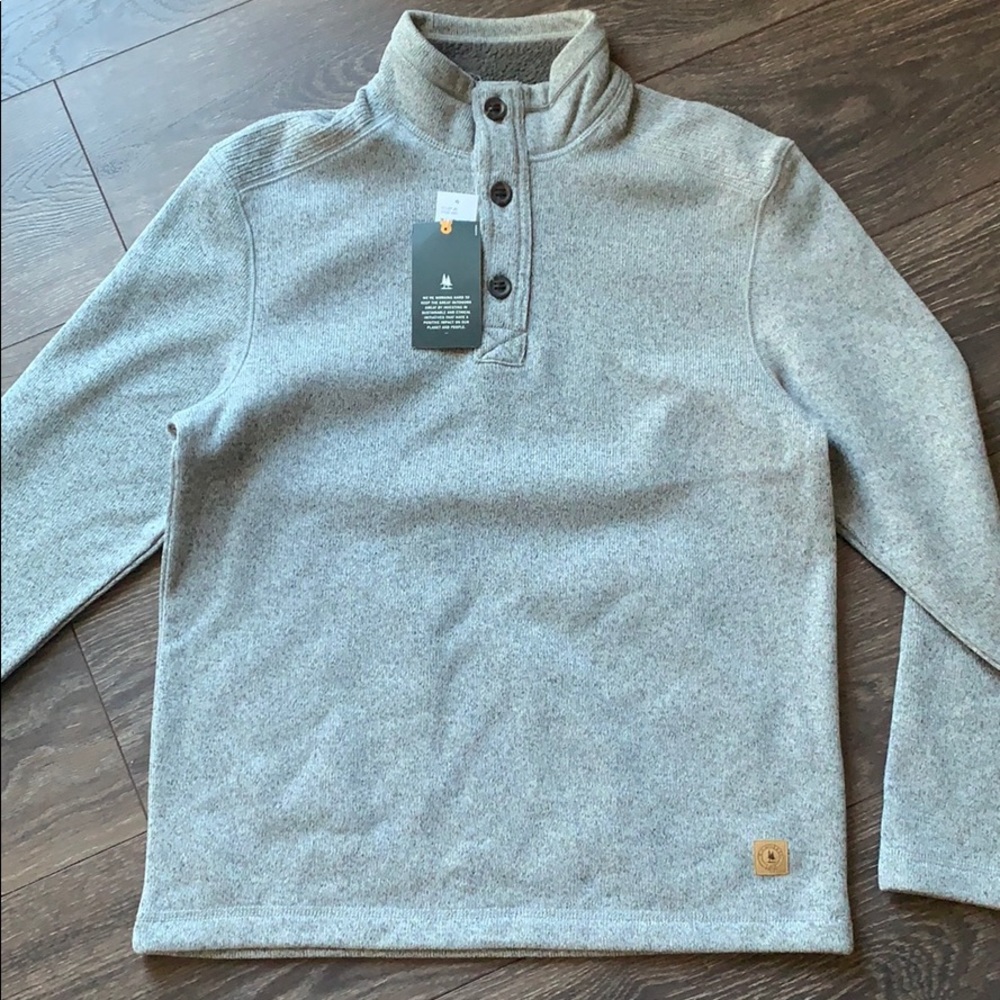 G.H. Bass & Co long sleeve